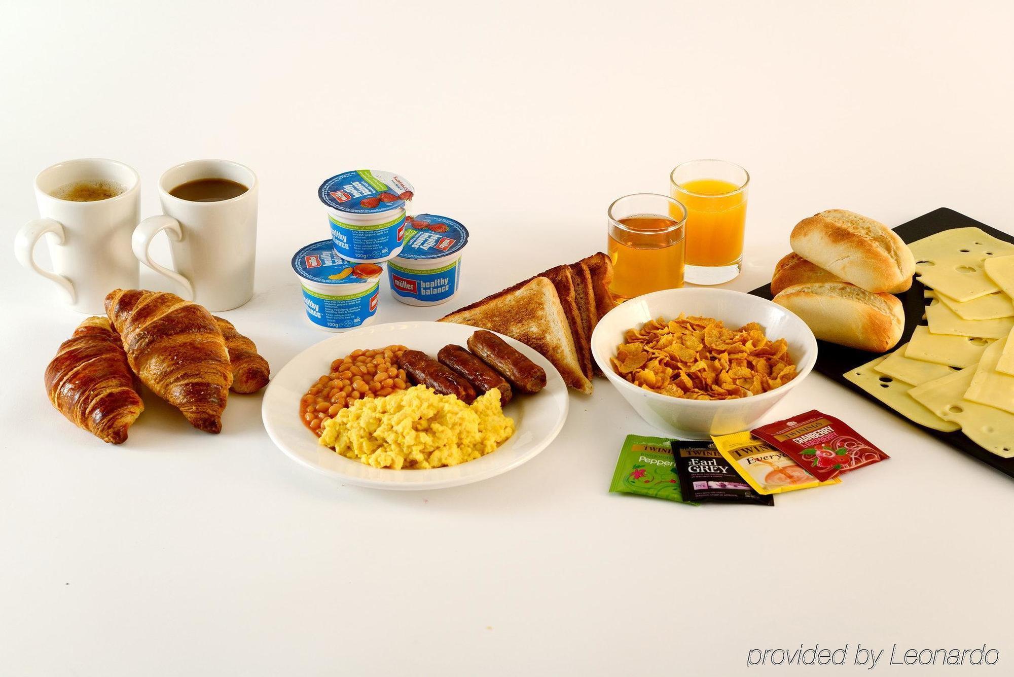 Holiday Inn Express Milton Keynes By Ihg Dış mekan fotoğraf