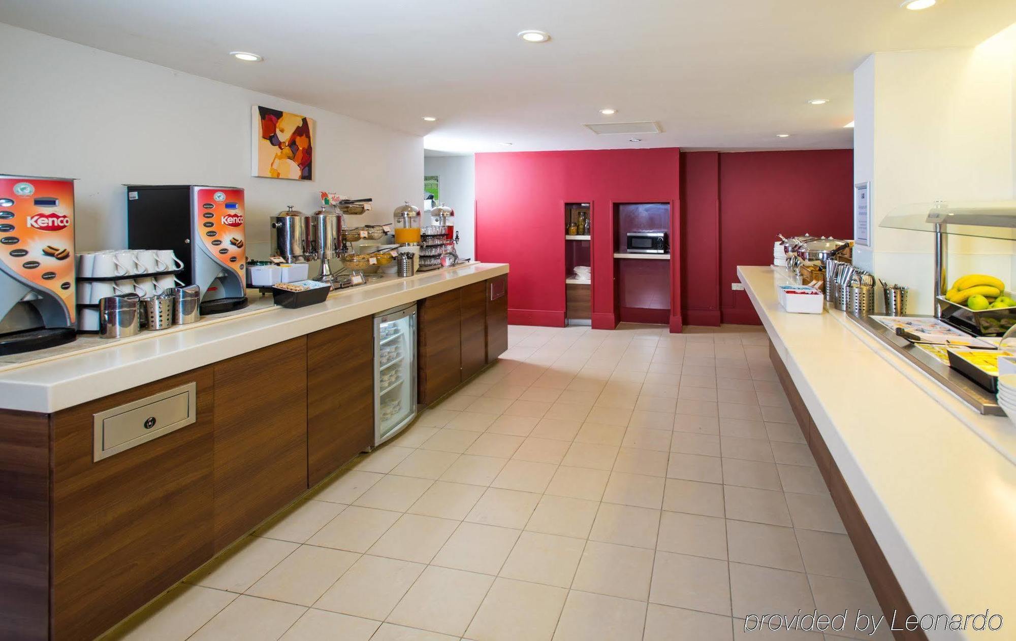 Holiday Inn Express Milton Keynes By Ihg Dış mekan fotoğraf
